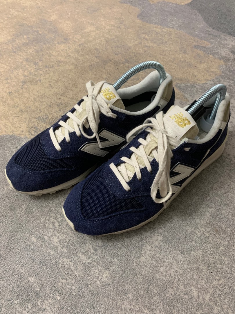 New balance sales 996 vs 1400