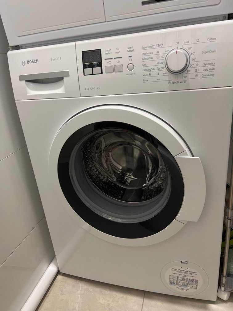 New Bosch washing machine and dryer, TV & Home Appliances, Washing