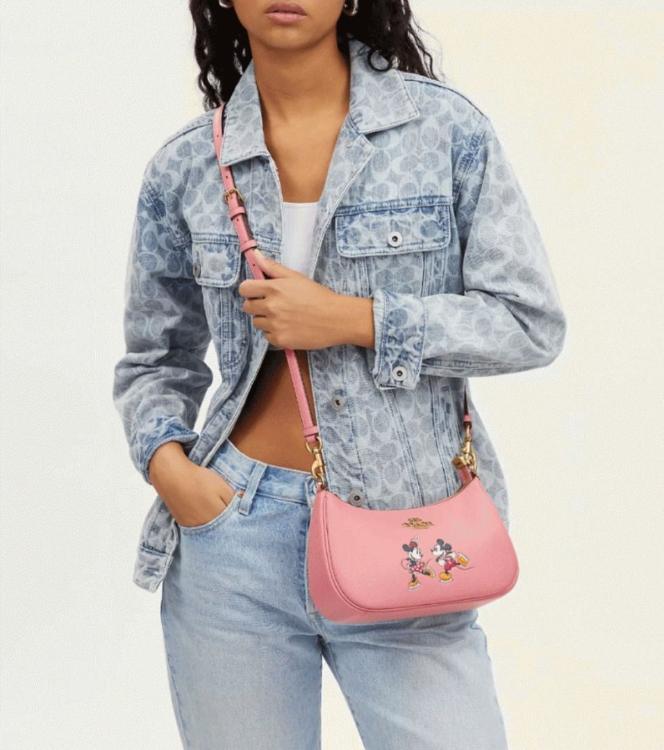 New Coach Original CM858 Pink Disney x Coach Teri Shoulder