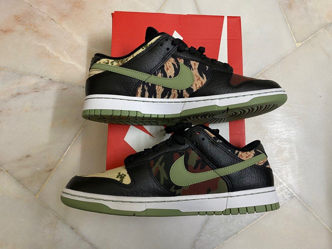 Black nike sb dunks camo boys discount
