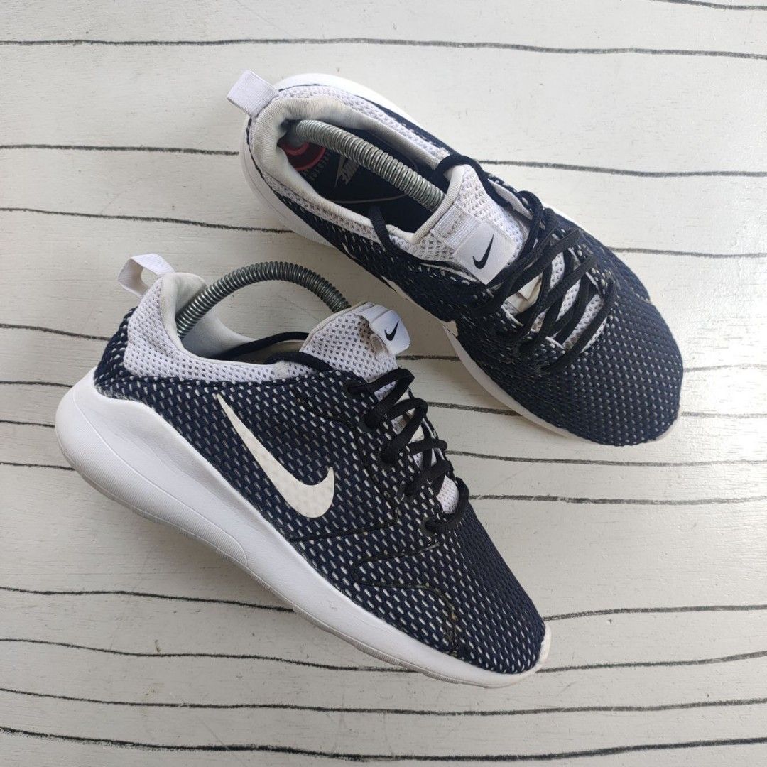 NIKE KAISHI 2.0 SE BLACK WHITE 6.5UK