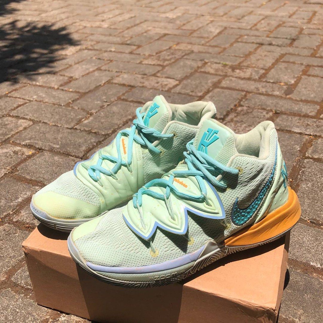Nike kyrie 5 Squidward Tentacles Fesyen Pria Sepatu Sneakers