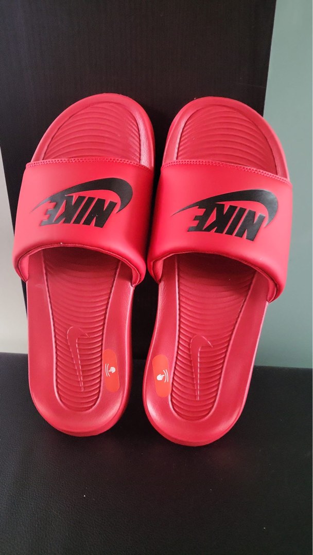 Nike holographic slides hot sale