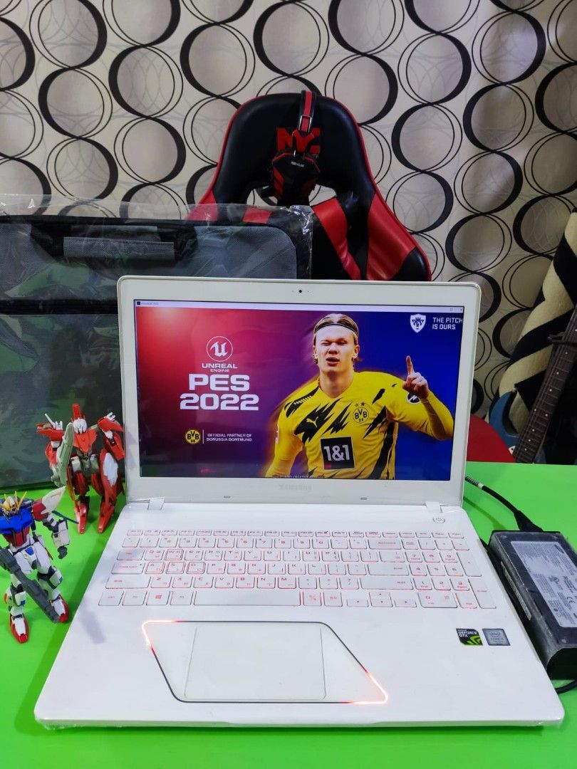 Laptop gtx 1050 termurah outlet