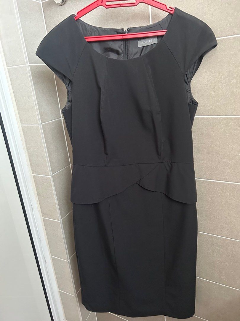 Jacquie e 2025 clothing dresses