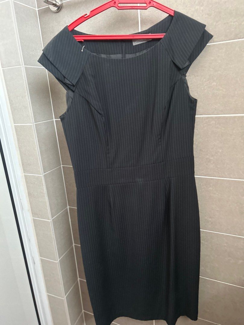 Jacqui hot sale eve dresses