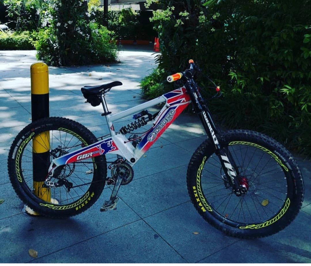 Orange 224 downhill bike Sports Equipment Bicycles Parts Bicycles on Carousell