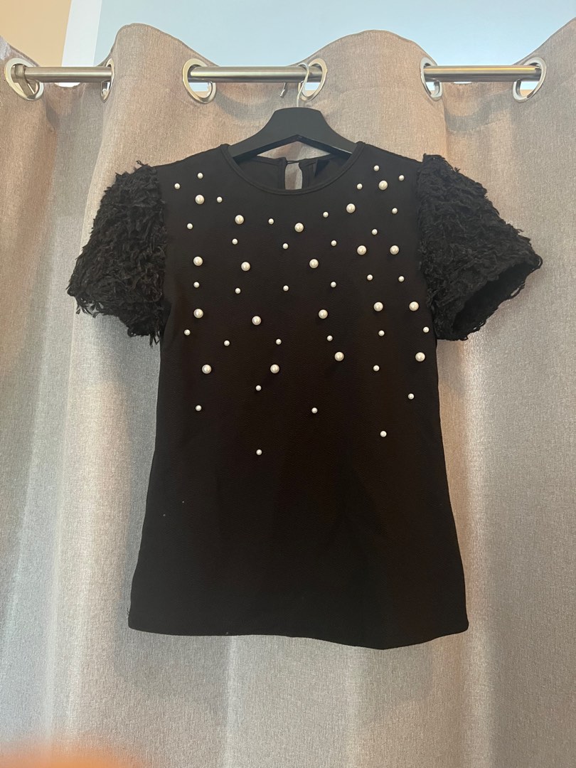 Pearl Beaded Top, Women's Fashion, Tops, Blouses on Carousell