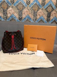 Louis Vuitton Soft Boite Monogram 2019 Comes with: dustbag, strap, receipt,  clochette, key, padlock, & box Harga 28jt #lvsoftboite