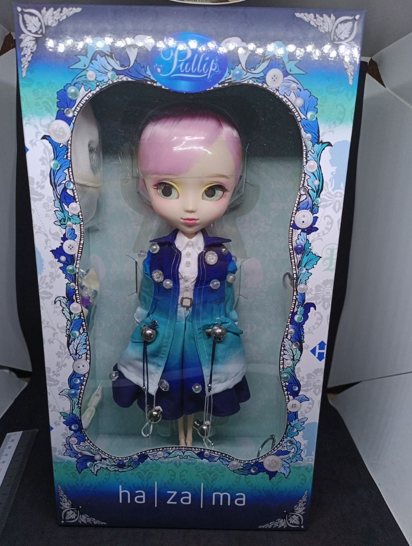 Pullip Doll Hazama groove (Category: Figurines & Statues) located in Quezon City. Submitted by b.it.toys (Listing ID 1262946813, Image 3). Description: What you see is what you get. 1st 2 images are for reference only and are from Pullip Brand new and never opened. Guaranteed original but content is as received from Pullip so can't guarantee item is free from QC issues. But knowing the brand, it is expected to be in great quality Brand new. Unope