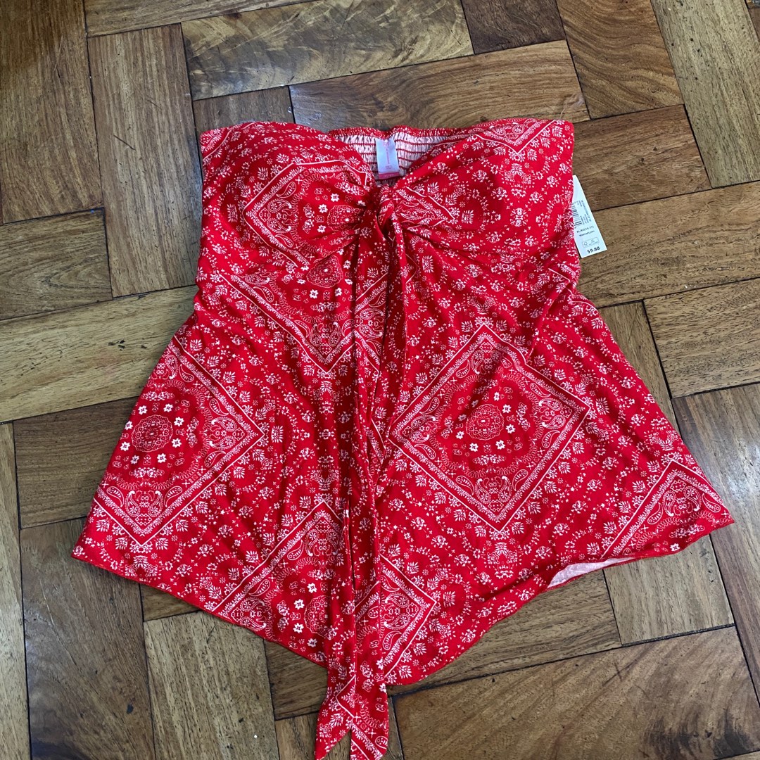 Red bandana top, Women's Fashion, Tops, Sleeveless on Carousell