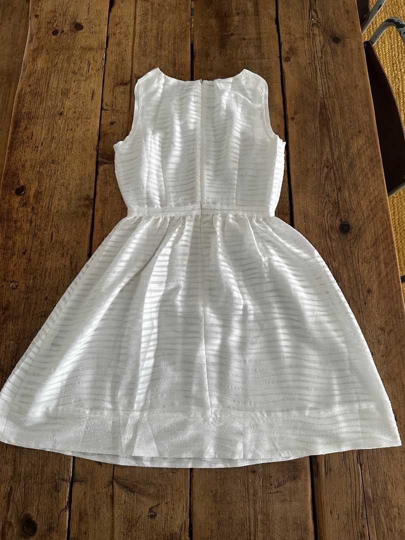 Girls white discount dress uk