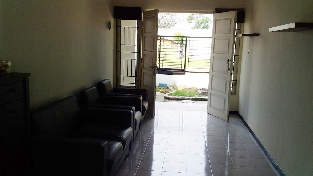 rumah_disewakan_di_sidoarjo_de_1698650189_f1776b25_progressive