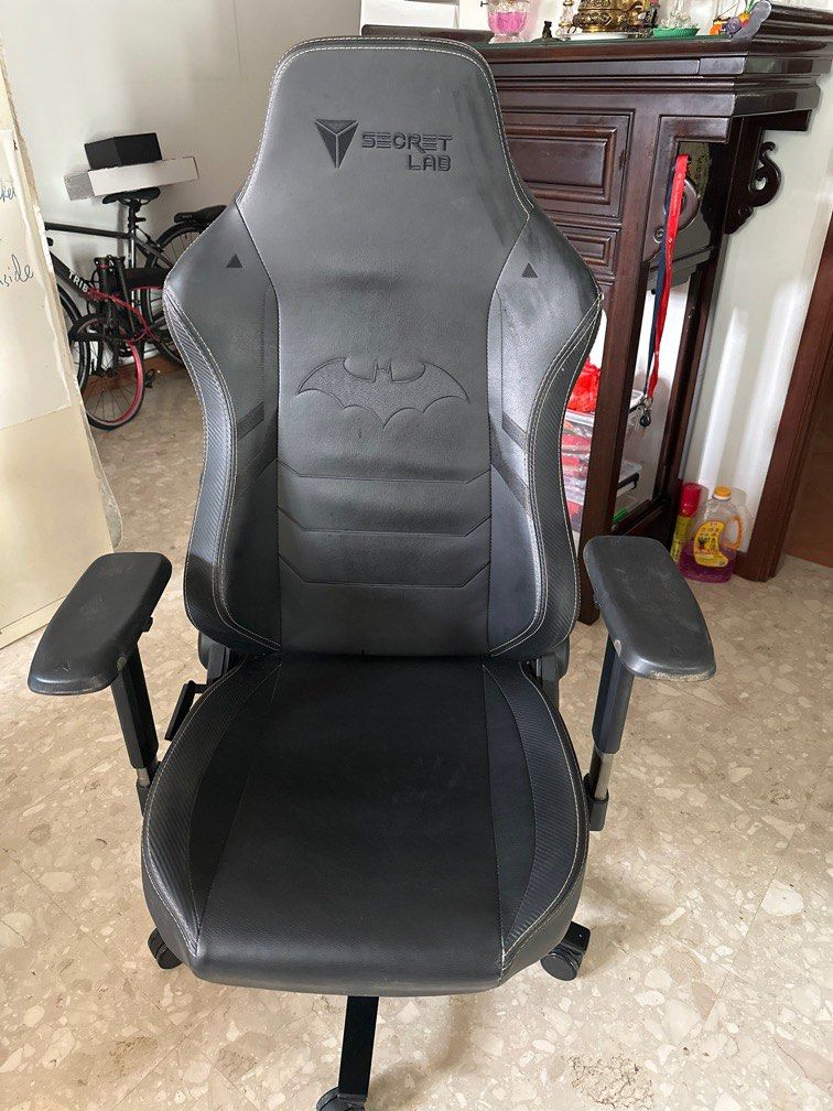 Titan chair best sale price