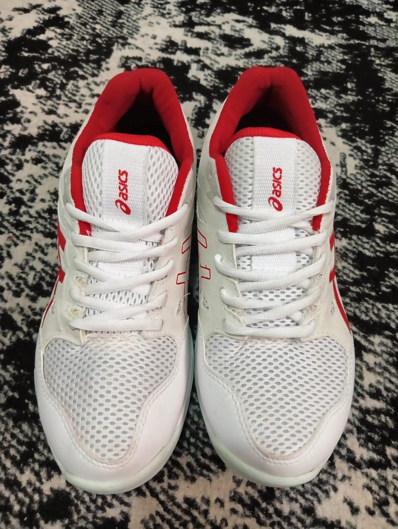 Sepatu voli sale asics gel rocket