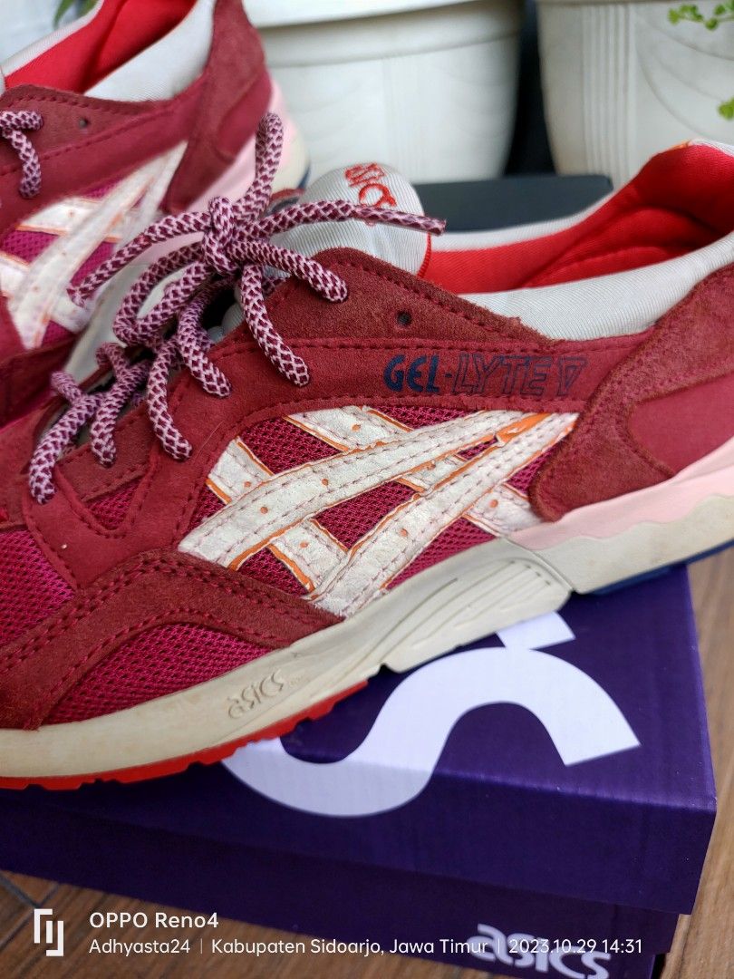 Sepatu ASICS GEL LYTE V original
