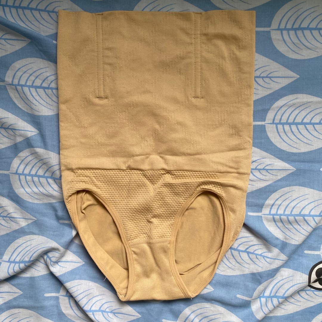 Shapewear, Women's Fashion, New Undergarments & Loungewear on Carousell