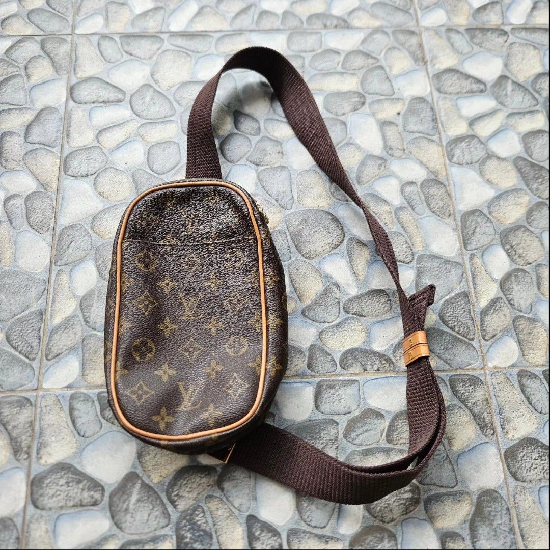 Tas LV pria, Fesyen Pria, Tas & Dompet , Tas Selempang di Carousell