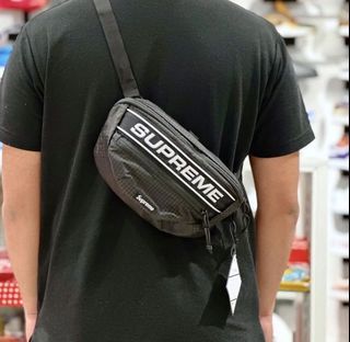 Supreme waist bag ss17, Men's Fashion, Bags, Sling Bags on Carousell