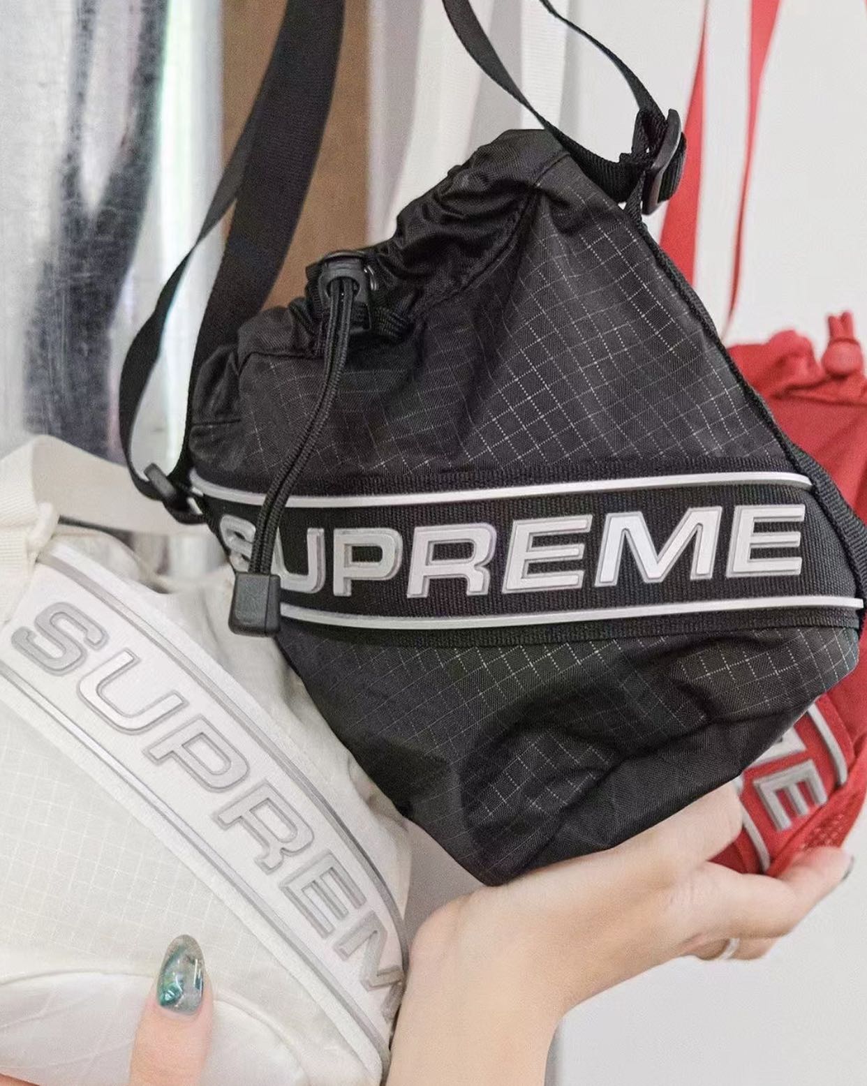 Supreme Small Cinch Pouch, Men's Fashion, Bags, Sling Bags on