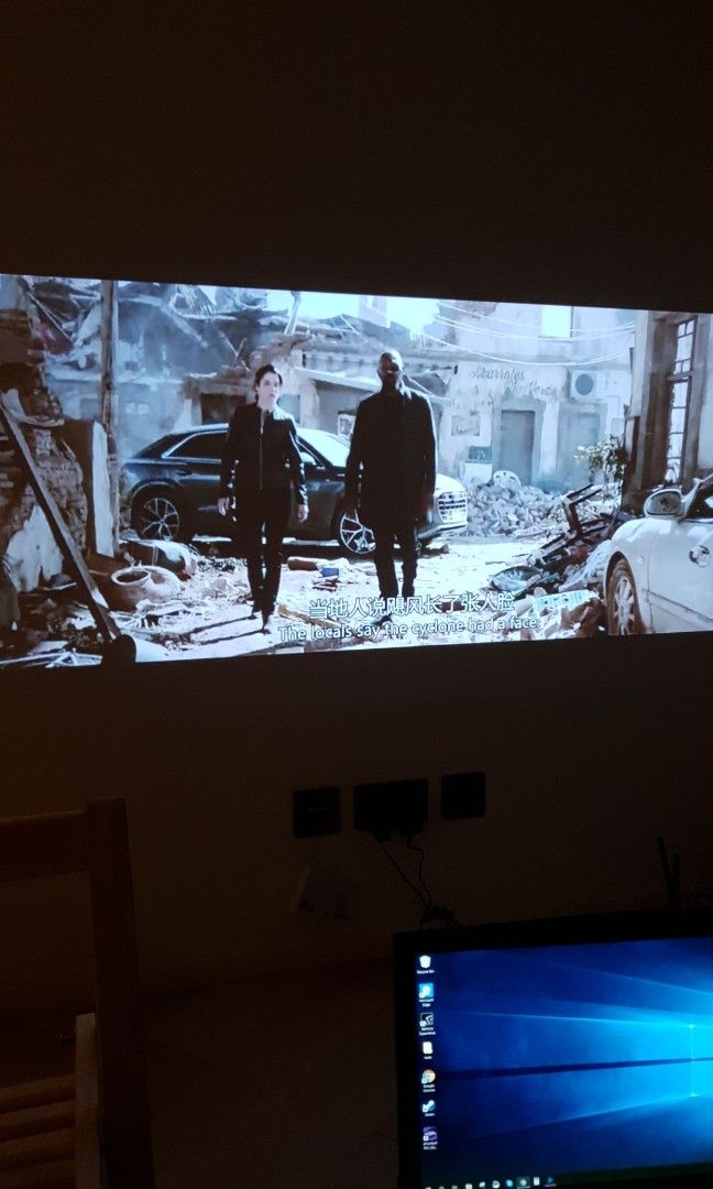 Texas Sonic W2 HD Projector, 家庭電器, 電視 & 其他娛樂, 投影機 - Carousell