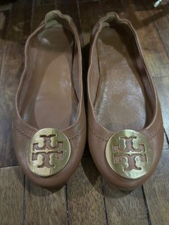 (Category: ) located in . Submitted by flutterbycloset (Listing ID 1262948594, Image 1). Description: .