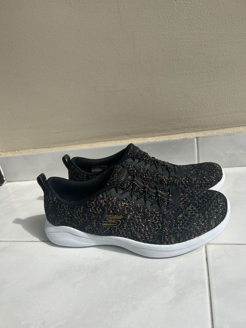 US7 SKECHERS WOMENS ENVY 104014 BKRG Women s Fashion Footwear