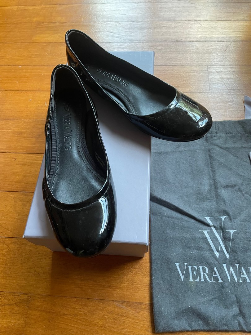 Vera wang black flats top