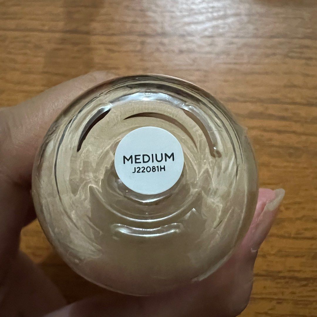 Vice Cosmetics Endlezz G Dream Focus Weightless Foundation in Medium (Category: Makeup) located in Manila. Submitted by goingoncegoingtwice (Listing ID 1263002382, Image 3). Description: Shade: Medium Used just once. Not a shade match for me. Bought for: 445 pesos.