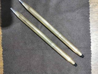 Vintage Cross Ladies 1/20 10K Gold Ballpoint Pen and Mechanical Pencil Set
