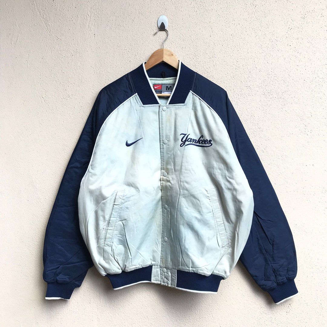 Nike yankees jacket new arrivals