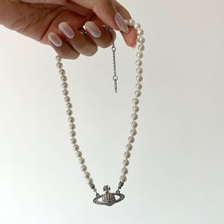 Vivienne Westwood pearl necklace ( Silver )