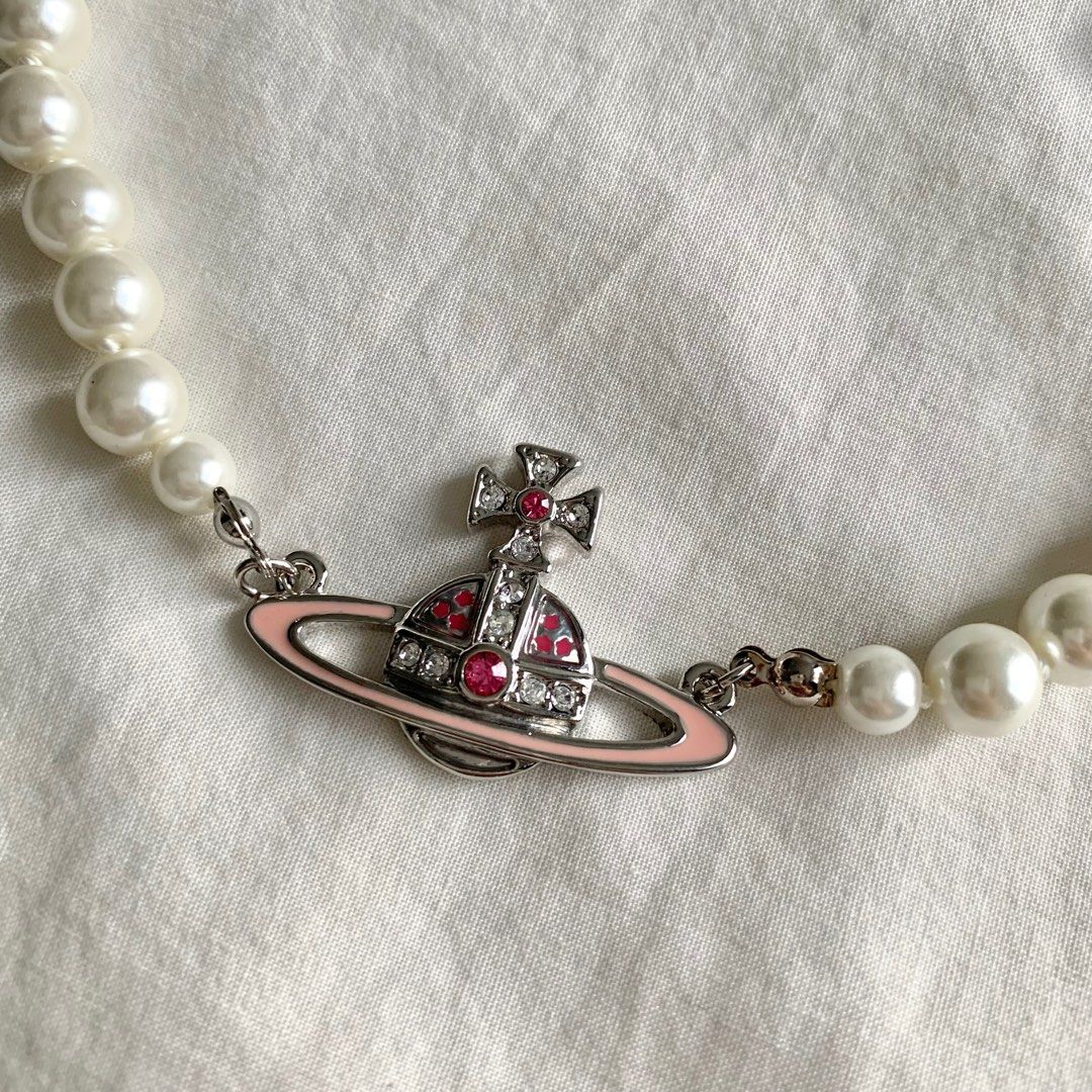 Vivienne westwood sales pink pearl necklace