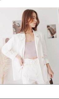 (Category: ) located in . Submitted by welldressedimpress (Listing ID 1262935656, Image 1). Description: .