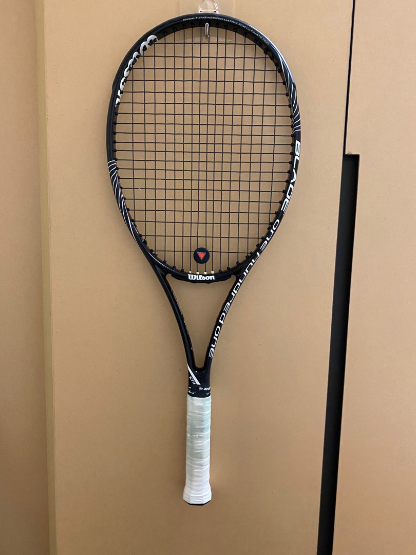 Wilson BLX Blade 101 Lite Tennis Racket, Sports Equipment, Sports & Games, Racket & Ball Sports