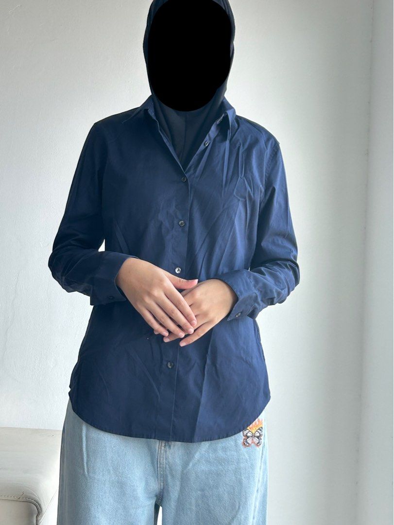 Navy blue store work shirt womens