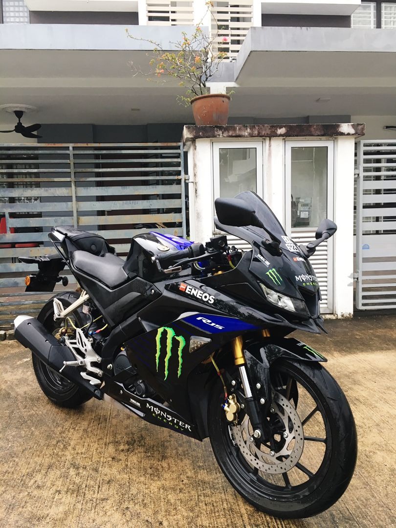 Motor r15 monster cheap energy
