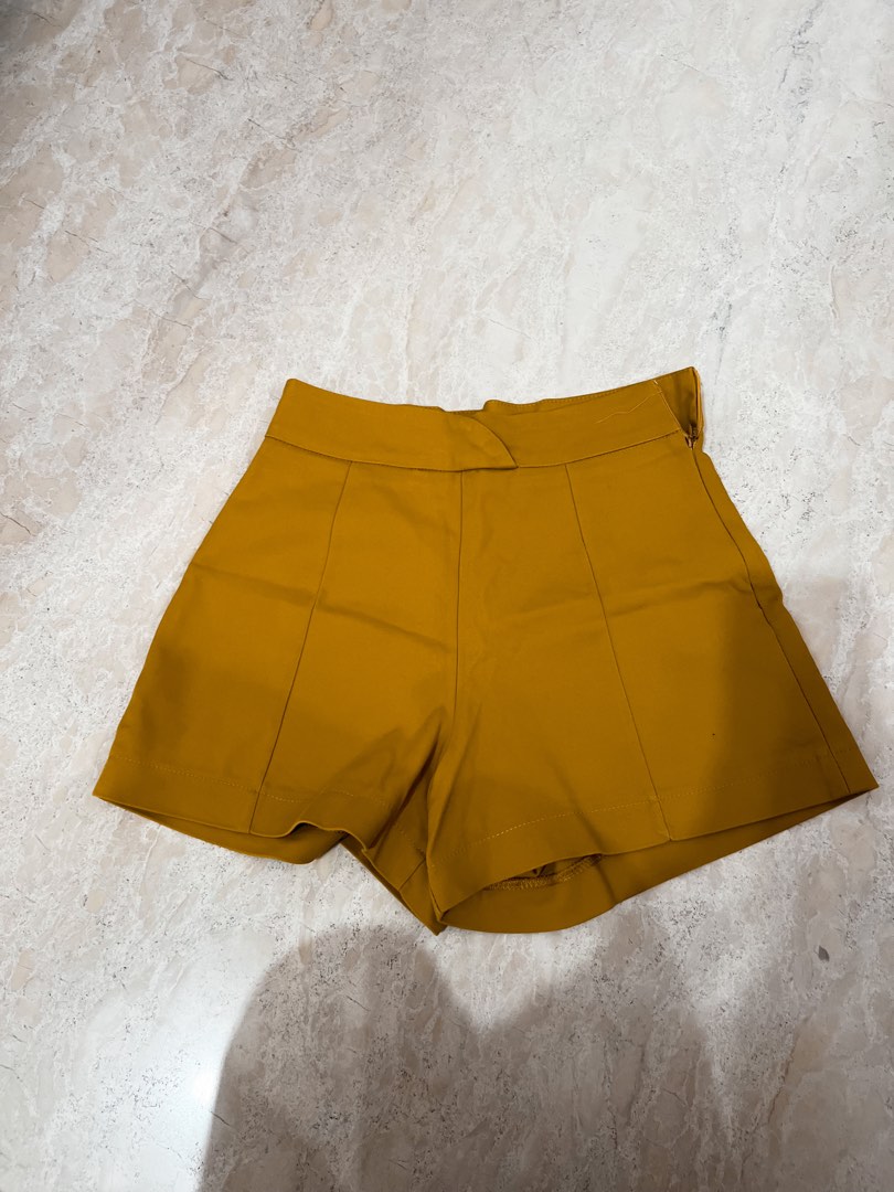 Yuan Short Pants Mustard