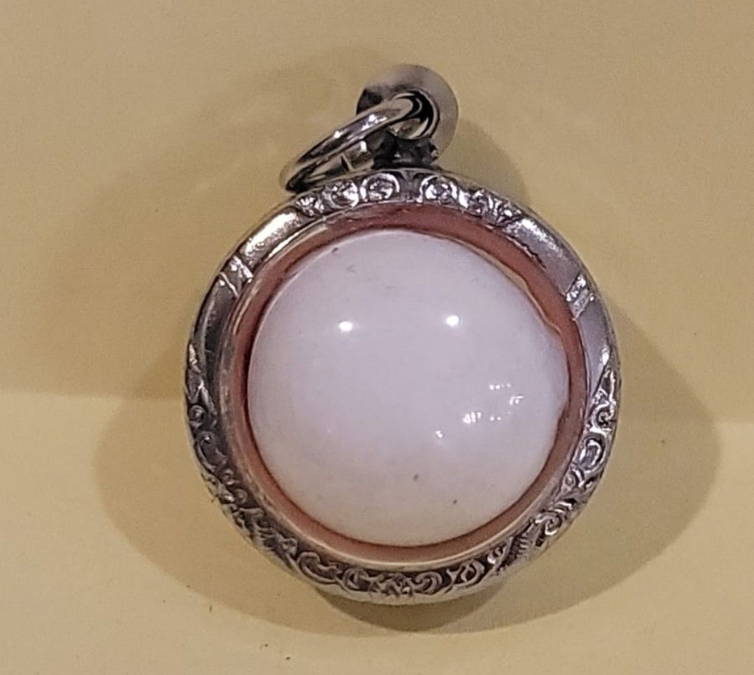 20mm Rounded Real Arahant relic stone egg pendant/佛母金刚舍利石