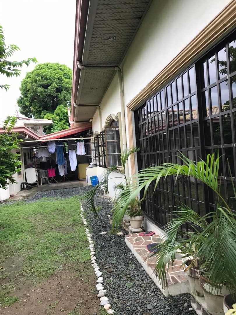 4BR House and Lot in United Hills Village Parañaque, Property, For Sale