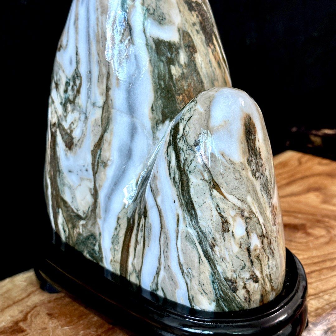 七彩玉原礦台灣七彩玉原礦原石原礦無染色七彩玉原色紋路優美山水畫1483