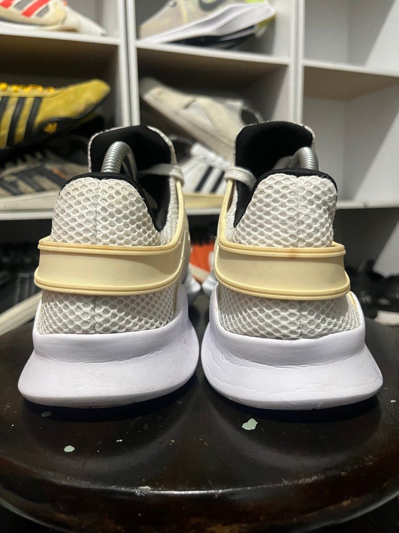 Eqt cny top