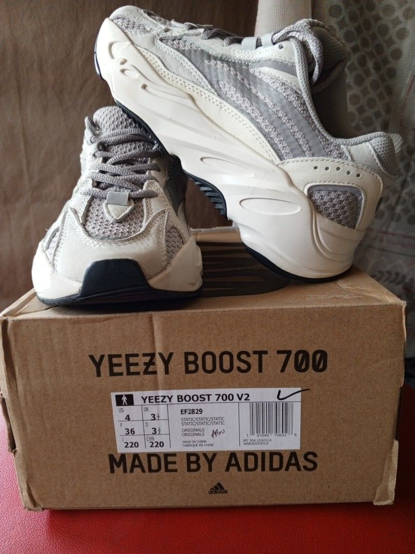 Adidas yeezy boost 700 store 36