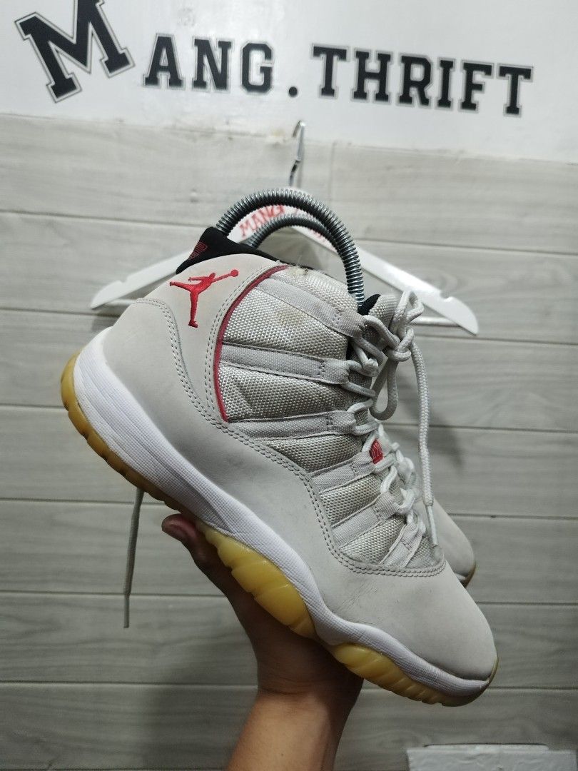 Jordan 11 retro platinum tint 2025