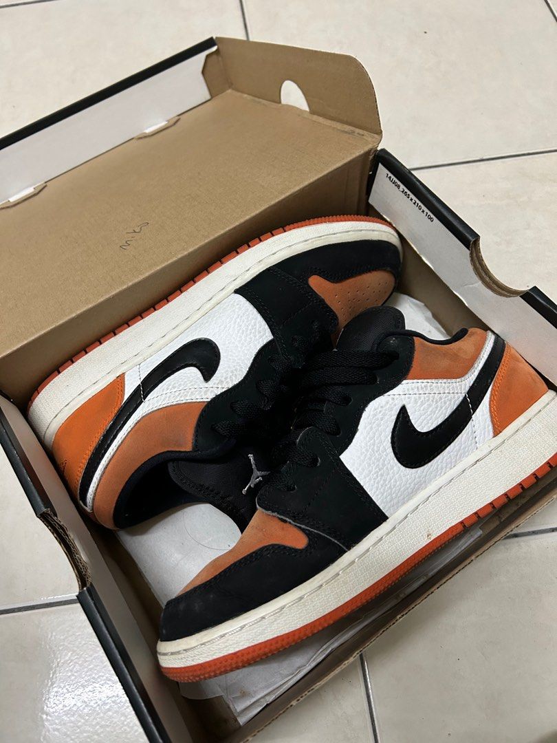 Shattered backboard low shop gs