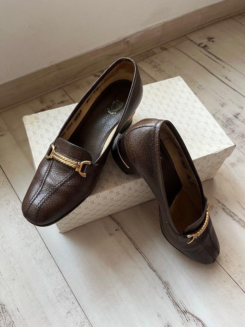 Vintage gucci loafers hotsell women's