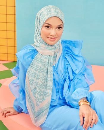 naelofar swimming hijab