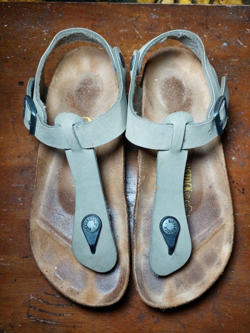 BIRKENSTOCK KAIRO SIZE 6 WOMEN Women s Fashion Footwear Flats