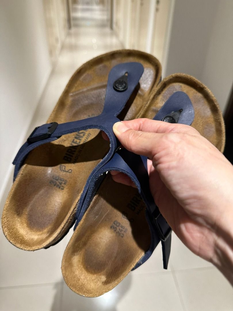 Gizeh sandals on sale