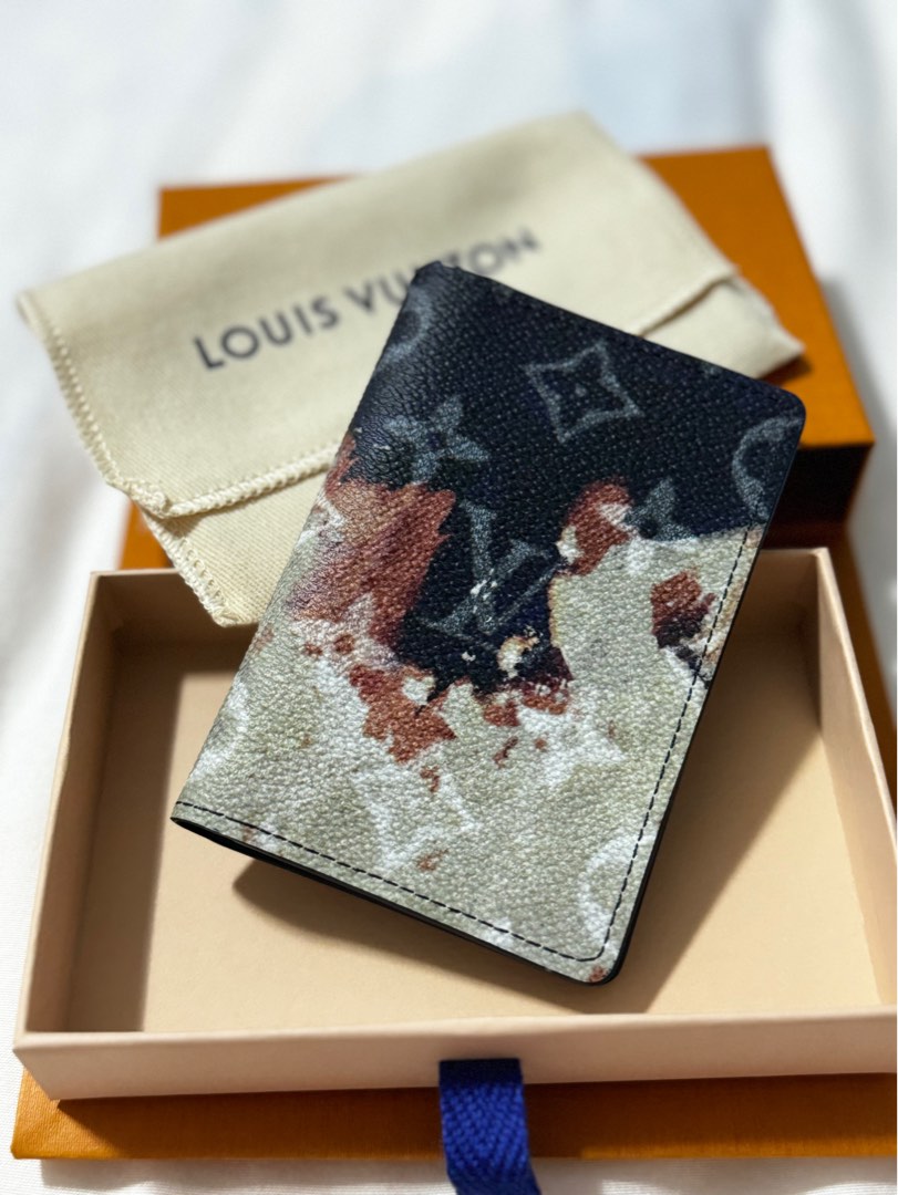 Louis Vuitton LV watercolour rainbow pocket organizer, Men's Fashion,  Watches & Accessories, Wallets & Card Holders on Carousell